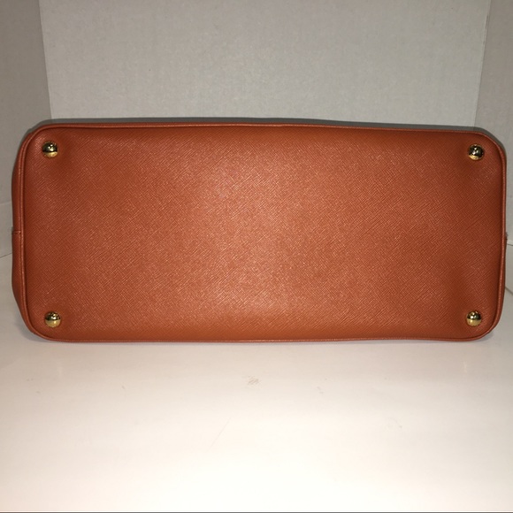 Prada Safiano Lux Rame Tote Bag - Picture 3 of 10